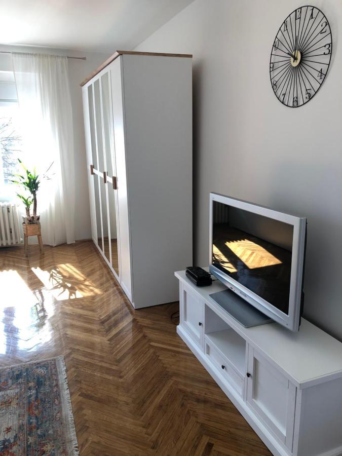 Casa Lusi Apartment Novi Sad Luaran gambar